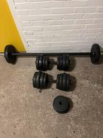 Halterset met schijven en stang en dumbells 4x2 kilo, Ophalen of Verzenden, Gebruikt, Rug, Halterset
