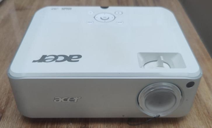 Beamer, Audio, Tv en Foto, Beamers, Zo goed als nieuw, DLP, Full HD (1080), Ophalen