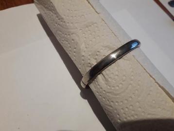 HOLLANDSE ZILVEREN SLAVENARMBAND I.Z.G.STAAT ( gew 16,5 gr ) beschikbaar voor biedingen