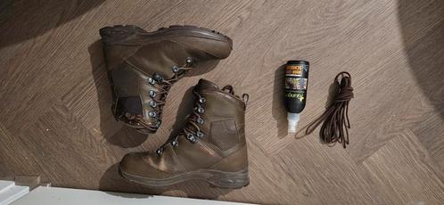 Haix Mondo schoenen, Verzamelen, Militaria | Algemeen, Landmacht, Nederland, Ophalen of Verzenden
