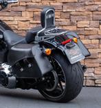 Harley-Davidson Breakout afneembare Tassenset en sissybar, Gebruikt