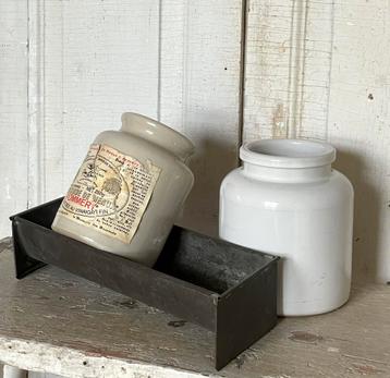 Brocante oude bakvorm leuk model  beschikbaar voor biedingen