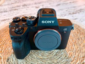 Sony A7R IV met 15.000 clicks en 2x Lexar 128gb geheugen beschikbaar voor biedingen