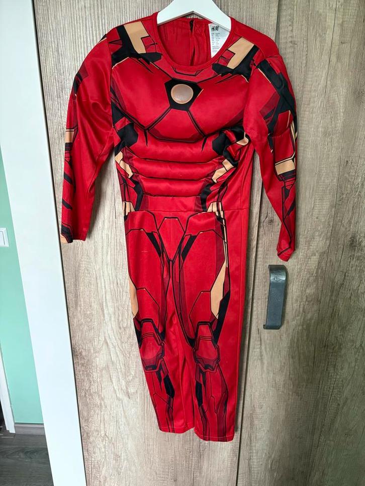 Marvel Iron Man verkleedpak H&M 110/116 gratis, Kinderen en Baby's, Carnavalskleding en Verkleedspullen, Gebruikt, Jongen, 110 t/m 116