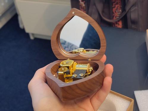 Muziekdoos Howl's Moving Castle, Muziek en Instrumenten, Overige Muziek en Instrumenten, Zo goed als nieuw, Ophalen