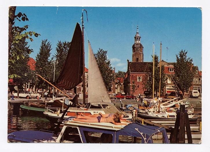 Groeten uit Blokzijl - Overijssel - boten auto's, haven, Verzamelen, Ansichtkaarten | Nederland, Gelopen, Overijssel, 1960 tot 1980