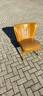 Vintage fauteuil stoel, Huis en Inrichting, Stoelen, Gebruikt, Bruin, Hout, Ophalen of Verzenden
