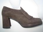 Fraaie suede pump benetton -39- nieuw, Bruin, Benetton, Nieuw, Ophalen of Verzenden