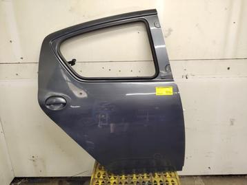 Portier 4Deurs rechts-achter van een Toyota Aygo (1E0) beschikbaar voor biedingen