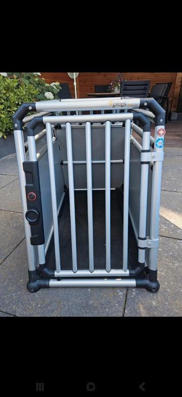 Dog box Proline hondenbench beschikbaar voor biedingen