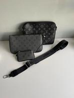 Louis Vuitton trio messenger bag, Sieraden, Tassen en Uiterlijk, Tassen | Schoudertassen, Zo goed als nieuw, Verzenden