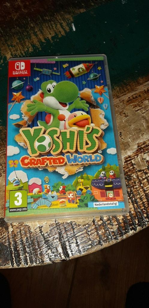 Yoshi's Crafted World Nintendo switch, Spelcomputers en Games, Games | Nintendo Switch, Zo goed als nieuw, Avontuur en Actie, 1 speler