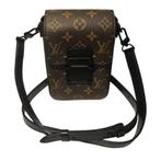 Louis Vuitton Vertical Wallet Mono Macassar | ZGAN, Louis Vuitton, Zo goed als nieuw, Support@louisvuitton.com, 2 Rue du Pont Neuf
75001 Paris
France