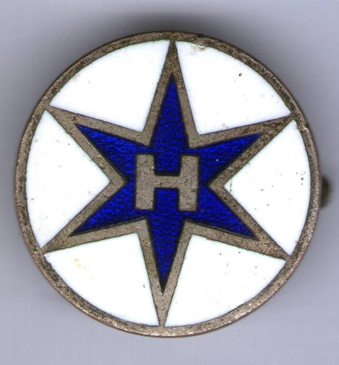 HENSCHEL email zilverkleurig tractor broche 20 mm ( E_007 ), Verzenden, Nieuw, Transport, Speldje of Pin