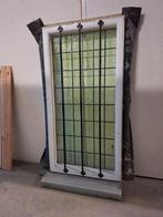 Monument kozijn met glas in lood en hardstenen onderdorpel, Doe-het-zelf en Verbouw, Ophalen, Minder dan 80 cm, Gevelraam of Ruit