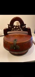 Vintage , oude Chinese draag doos van hout, Ophalen