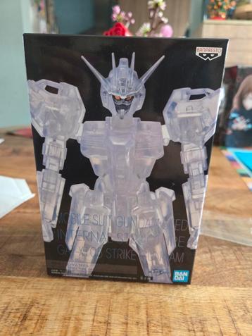 Mobile suit Gundam seed GAT-X105 strike Bandai figure beschikbaar voor biedingen
