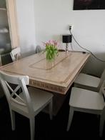 Eet tafen on salon tafel met 4witte stoelen, Huis en Inrichting, Complete eetkamers, Gebruikt, Ophalen of Verzenden