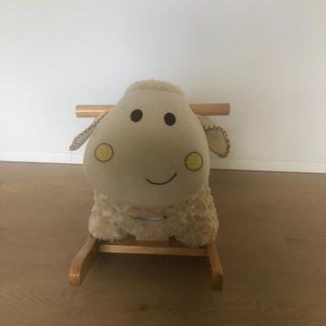 2 schommeldieren / hobbeldieren schaap en koe   beschikbaar voor biedingen