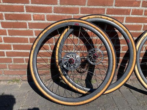 Tune tubular carbon disc wielset, Fietsen en Brommers, Fietsonderdelen, Zo goed als nieuw, Racefiets, Wiel, Ophalen of Verzenden