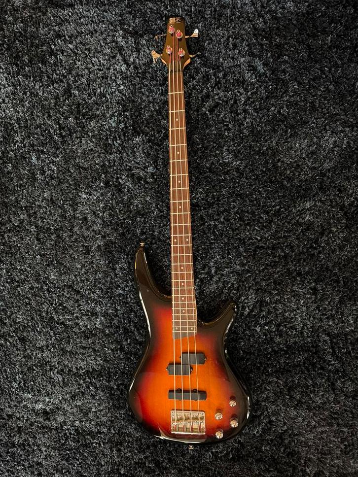 Ibanez Soundgear SR300DX Basgitaar, Muziek en Instrumenten, Snaarinstrumenten | Gitaren | Bas, Gebruikt, Elektrisch, Ophalen of Verzenden