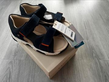 Nieuw sandalen Lasocki 29 beschikbaar voor biedingen