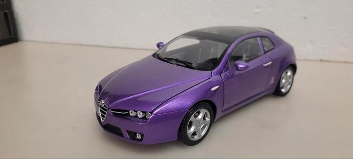 Norev Alfa Brera Custom made, Hobby en Vrije tijd, Modelauto's | 1:18, Zo goed als nieuw, Auto, Norev, Ophalen of Verzenden