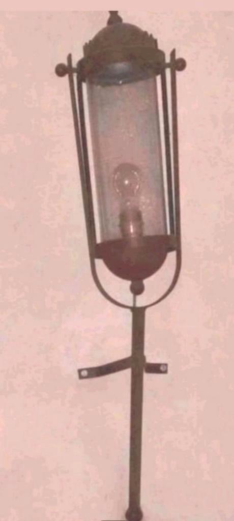 2 bruine smeedijzeren lantaarn wandlampen 95x17, Huis en Inrichting, Lampen | Wandlampen, Gebruikt, Glas, Metaal, Ophalen
