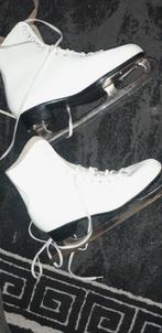 Acro maat 42, Ophalen of Verzenden, Zo goed als nieuw, IJshockeyschaatsen