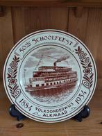 Bord 50ste schoolfeest 1884-1934 Alkmaar, Antiek en Kunst, Curiosa en Brocante, Ophalen of Verzenden