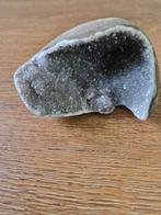 Grijze Amethist cluster ei, Verzamelen, Mineralen en Fossielen, Ophalen of Verzenden, Mineraal