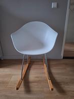 Mooie Schommelstoel - Stijlvol en Comfortabel!, Huis en Inrichting, Ophalen