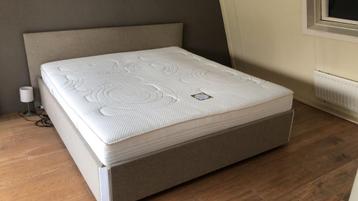 Zgan 180x200 cm pocketveer matras (met bed) - met garantie beschikbaar voor biedingen