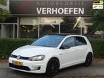 Volkswagen Golf 1.4 TSI GTE - PANORAMA - GROOT DISPLAY - CRU, Auto's, Stof, Gebruikt, 4 cilinders, 150 pk