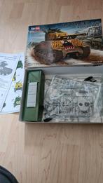 Hobby Boss U.S M4A3E8 Tank Korean War., Overige merken, Tank, 1:32 tot 1:50, Ophalen of Verzenden