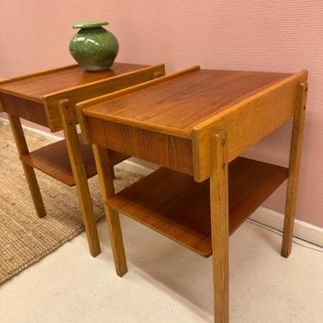 Set vintage nachtkastjes AB Carlström & Co Möbelfabrik Zwede beschikbaar voor biedingen