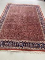 IN NIEUWSTAAT verkerende handgeknoopte Herati. 338 x 248 cm., Huis en Inrichting, Ophalen, Rood, 200 cm of meer, Zo goed als nieuw