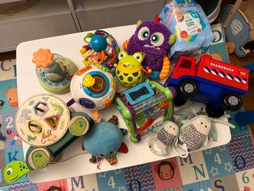 Grote set speelgoed, educatief en leuk beschikbaar voor biedingen
