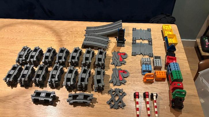 Grote partij duplo. Incl. kermis, uitgebreide trein, etc, Kinderen en Baby's, Speelgoed | Duplo en Lego, Gebruikt, Duplo, Ophalen