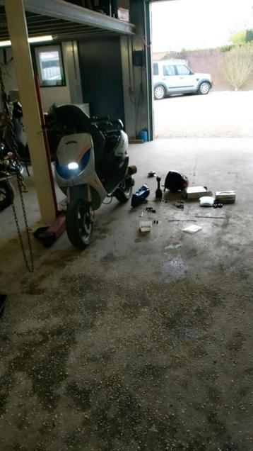 Scooter onderhoud reparatie inkoop en verkoop beschikbaar voor biedingen
