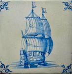 Antieke tegel boot schip 17e eeuws, Antiek en Kunst, Antiek | Wandborden en Tegels, Ophalen of Verzenden