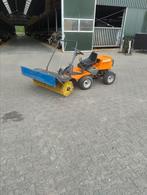 Husqvarna  gazonmaaier &veegmachine, Tuin en Terras, Zitmaaiers, Ophalen, Zo goed als nieuw, 90 tot 120 cm