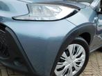Toyota Aygo X 1.0 VVT-i MT Play (bj 2024), Auto's, 12 maanden, Stof, Gebruikt, 920 kg
