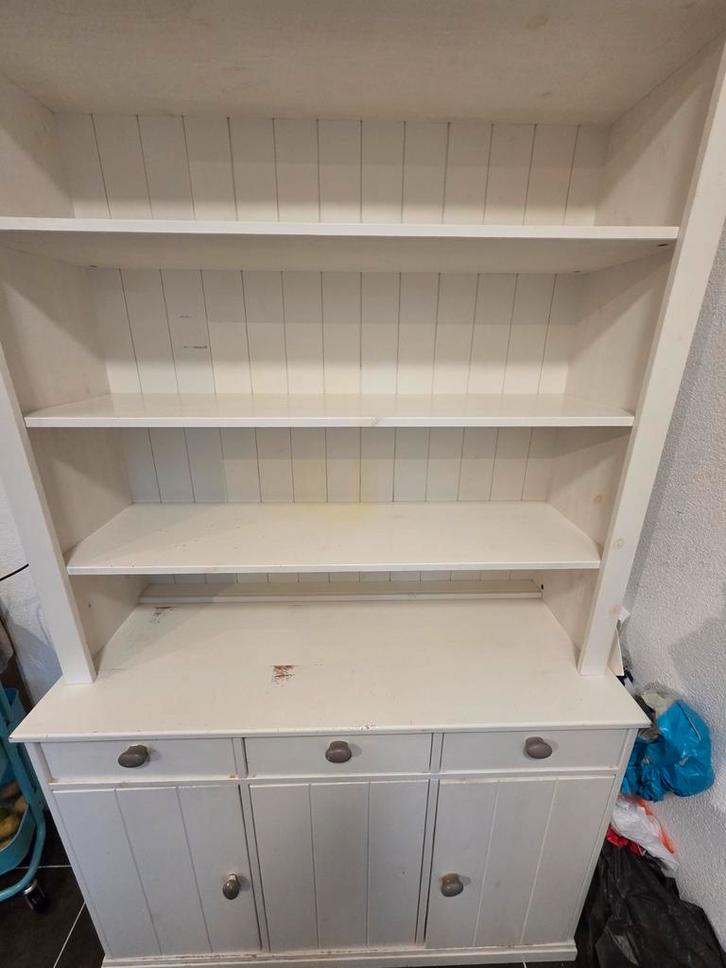 Witte buffetkast met klassieke uitstraling, Huis en Inrichting, Kasten | Buffetkasten, Gebruikt, 150 tot 200 cm, 100 tot 150 cm