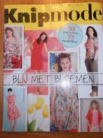 Knipmode mei 2012 blij met bloemen 30 patronen, Hobby en Vrije tijd, Kledingpatronen, Ophalen of Verzenden, Zo goed als nieuw
