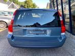 Volvo V70 2.4 Kinetic Youngtimer 40.891KM!, Auto's, Volvo, Voorwielaandrijving, Gebruikt, Zwart, Leder en Stof