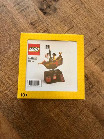 Lego 6432430 vip pirate adventure ride  nieuw in doos beschikbaar voor biedingen