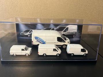 Gelimiteerde set met Ford Transit schaalmodellen beschikbaar voor biedingen