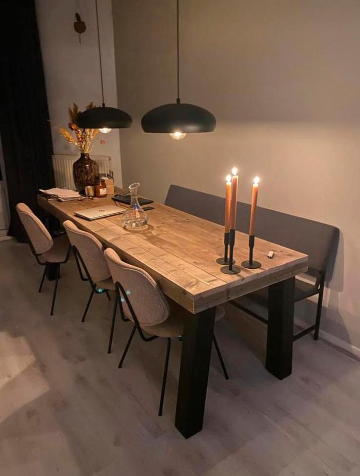 Unieke steigerhouten eettafel: op maat gemaakt, 230 cm lang, Huis en Inrichting, Tafels | Eettafels, Zo goed als nieuw, 50 tot 100 cm