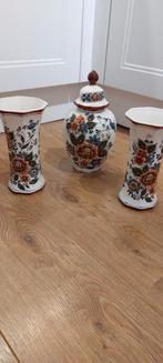 Delfts kaststel polychroom 3-delig, Antiek en Kunst, Antiek | Keramiek en Aardewerk, Ophalen of Verzenden